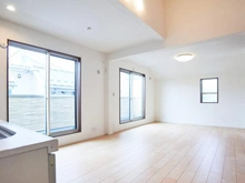 【東京都/狛江市中和泉】狛江市中和泉5丁目　中古戸建 LDK：約15.7帖