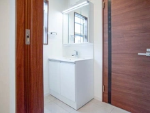 【東京都/狛江市中和泉】狛江市中和泉5丁目　中古戸建 洗面室