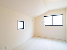 【神奈川県/川崎市多摩区栗谷】川崎市多摩区栗谷1丁目　新築戸建1号棟 洋室：約6.8帖
