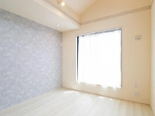【神奈川県/川崎市多摩区栗谷】川崎市多摩区栗谷1丁目　新築戸建1号棟 洋室：約8.2帖