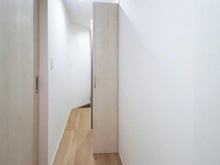【神奈川県/川崎市多摩区菅城下】川崎市多摩区菅城下　新築戸建D号棟 廊下：収納