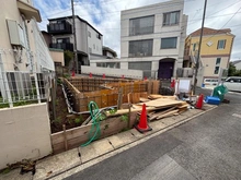 【神奈川県/川崎市多摩区東三田】川崎市多摩区東三田2丁目　新築戸建 建築中の外観