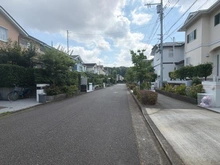 【東京都/町田市薬師台】町田市薬師台2丁目　中古戸建 前面道路