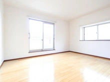 【東京都/町田市小山町】町田市小山町　中古戸建 洋室：約9.2帖