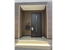 【神奈川県/横浜市青葉区奈良町】横浜市青葉区奈良町　新築戸建　3号棟 玄関