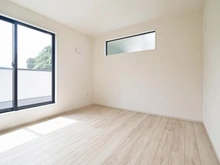 【東京都/八王子市七国】八王子市七国1丁目新築戸建2号棟 洋室：約7.2帖
ウォークインクローゼット付き