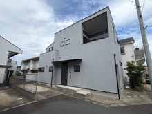 【東京都/稲城市平尾】稲城市平尾1丁目　中古戸建 外観