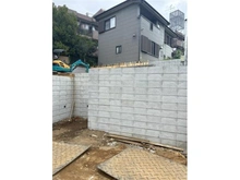 【神奈川県/横浜市緑区東本郷】横浜市緑区東本郷　新築戸建　3号棟 現地（建築前）：全3棟　正面