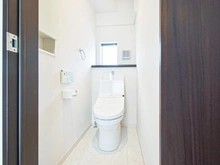 【東京都/町田市本町田】町田市本町田　中古戸建 トイレ：1階