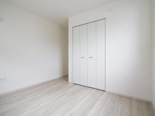 【東京都/町田市金森東】町田市金森東4丁目　新築戸建 洋室：約5.7帖