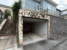 【東京都/町田市上小山田町】町田市上小山田町　中古戸建 駐車場
