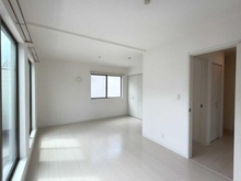 【神奈川県/川崎市麻生区東百合丘】川崎市麻生区東百合丘4丁目　中古戸建 洋室