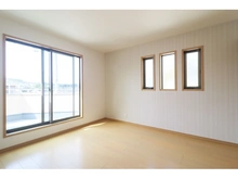 【神奈川県/川崎市多摩区長沢】多摩区長沢1丁目　新築戸建6号棟 洋室