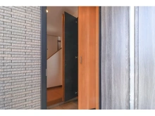 【神奈川県/川崎市多摩区長沢】多摩区長沢1丁目　新築戸建10号棟 玄関