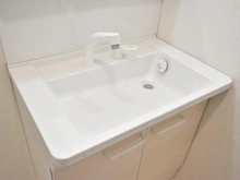 【神奈川県/相模原市南区麻溝台】相模原市南区麻溝台6丁目　戸建 洗面室