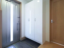 【神奈川県/横浜市緑区三保町】横浜市緑区三保町　中古戸建 玄関