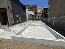 【神奈川県/横浜市港北区高田東】港北区高田東4丁目新築戸建て 建築中の外観