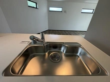 【神奈川県/横浜市鶴見区北寺尾】北寺尾7丁目  新築戸建 9号棟/全20棟 キッチン：シンク