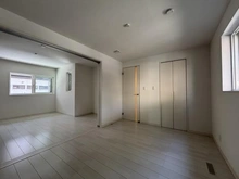 【神奈川県/川崎市中原区木月】中原区木月3丁目　中古戸建 洋室：（左）洋室