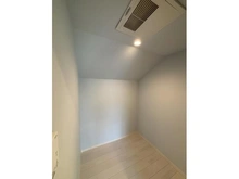 【神奈川県/川崎市中原区木月】中原区木月3丁目　中古戸建 サービスルーム（納戸）
