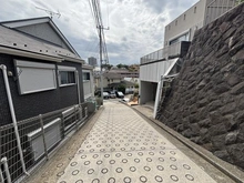 【神奈川県/横浜市港北区綱島台】港北区綱島台　戸建 前面道路