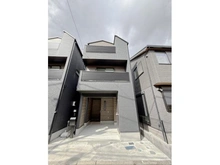 【神奈川県/横浜市港北区大倉山】港北区大倉山7丁目新築戸建　B棟/全2棟 外観：B棟写真中央/全2棟