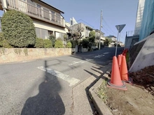 【神奈川県/横浜市都筑区東山田】都筑区東山田4丁目新築戸建/全1棟 前面道路