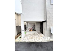 【東京都/渋谷区恵比寿】恵比寿3丁目　新築戸建 駐車場