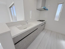 【神奈川県/横浜市港北区高田西】港北区高田西3丁目　新築戸建 キッチン