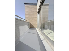 【神奈川県/横浜市港北区高田西】港北区高田西3丁目　新築戸建 バルコニー