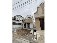 【神奈川県/横浜市港北区高田西】港北区高田3丁目　新築戸建　1号棟/全2棟 建築中の外観：全2棟