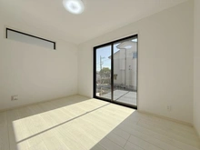 【神奈川県/横浜市港北区高田西】港北区高田西3丁目　新築戸建　1号棟/全2棟 洋室