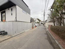 【神奈川県/横浜市港北区高田西】港北区高田西3丁目　新築戸建　2号棟/全2棟 前面道路