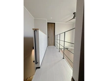 【神奈川県/横浜市港北区大曽根】港北区大曽根2丁目新築戸建 3号棟/全3棟 廊下