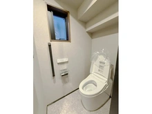 【神奈川県/横浜市港北区大曽根】港北区大曽根2丁目新築戸建 3号棟/全3棟 トイレ