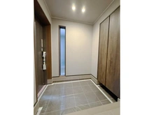 【神奈川県/横浜市港北区大曽根】港北区大曽根2丁目新築戸建 3号棟/全3棟 玄関