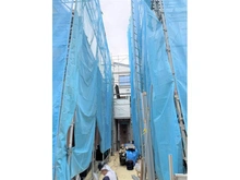 【東京都/目黒区碑文谷】 目黒区碑文谷1丁目　新築戸建　F号棟/全7棟 建築中の外観：全7区画。中央