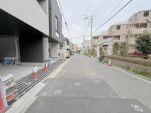 【神奈川県/横浜市港北区下田町】港北区下田町5丁目新築戸建 1号棟/全2棟 前面道路