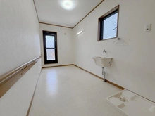 【神奈川県/横浜市港北区新吉田東】港北区新吉田東5丁目　戸建 納戸