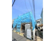 【東京都/世田谷区三軒茶屋】世田谷区三軒茶屋　新築戸建　B号棟/全2棟 建築中の外観：全2区画、全2棟現場
