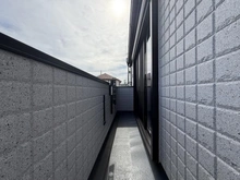 【神奈川県/横浜市港北区篠原台町】港北区篠原台町　戸建 バルコニー：LDK部分