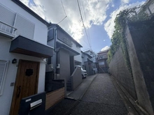【神奈川県/横浜市神奈川区大口仲町】神奈川区大口仲町戸建　2号棟/全2棟 外観：全2区画　手前から2つ目の物件