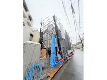 【東京都/世田谷区上馬】世田谷区上馬1丁目　新築戸建 建築中の外観