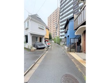 【東京都/世田谷区上馬】世田谷区上馬1丁目　新築戸建 前面道路