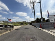 【神奈川県/横浜市都筑区南山田町】都筑区南山田町　新築戸建　3号棟/全8棟 周辺道路：分譲地接面道路