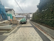 【神奈川県/横浜市港北区篠原東】港北区篠原東3丁目　新築戸建 前面道路