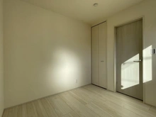 【神奈川県/横浜市金沢区六浦】横浜市金沢区六浦3丁目　新築戸建て1号棟 洋室