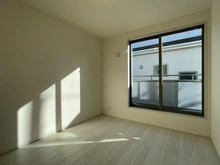 【神奈川県/横浜市金沢区六浦】横浜市金沢区六浦3丁目　新築戸建て1号棟 洋室