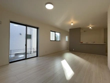 【神奈川県/横浜市金沢区六浦】横浜市金沢区六浦3丁目　新築戸建て1号棟 リビング