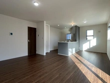 【神奈川県/横浜市金沢区六浦】横浜市金沢区六浦3丁目　新築戸建て2号棟 リビング